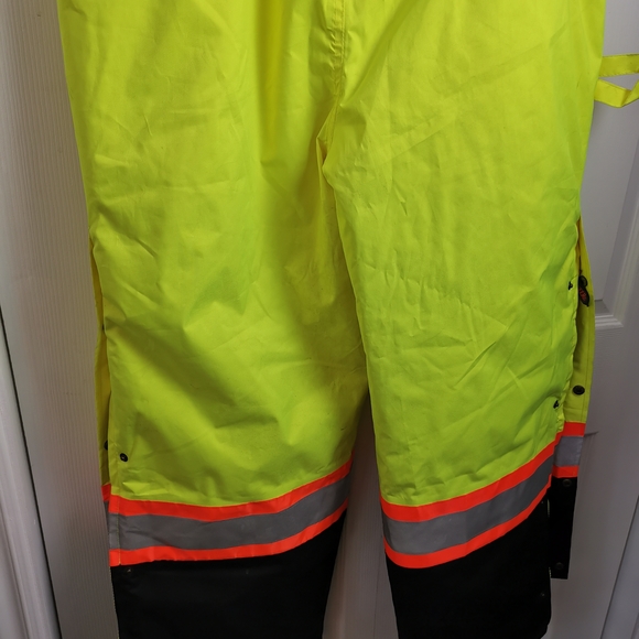 High-Visibility Work Pants - Picture 5 of 8